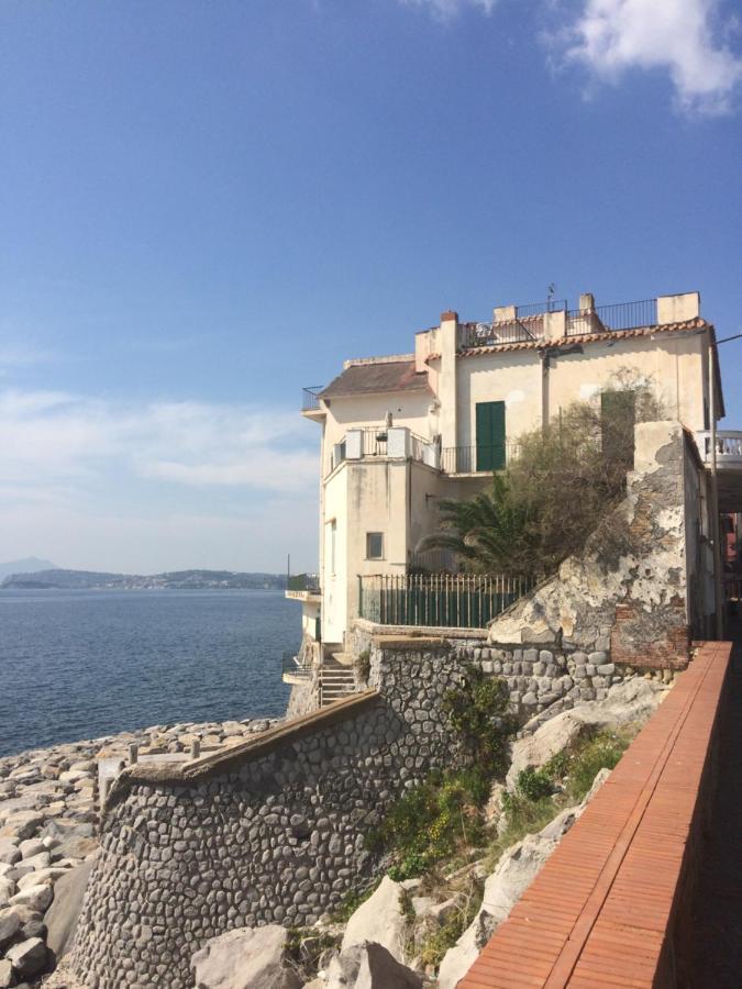 The Reef House Bed and Breakfast Pozzuoli Eksteriør billede
