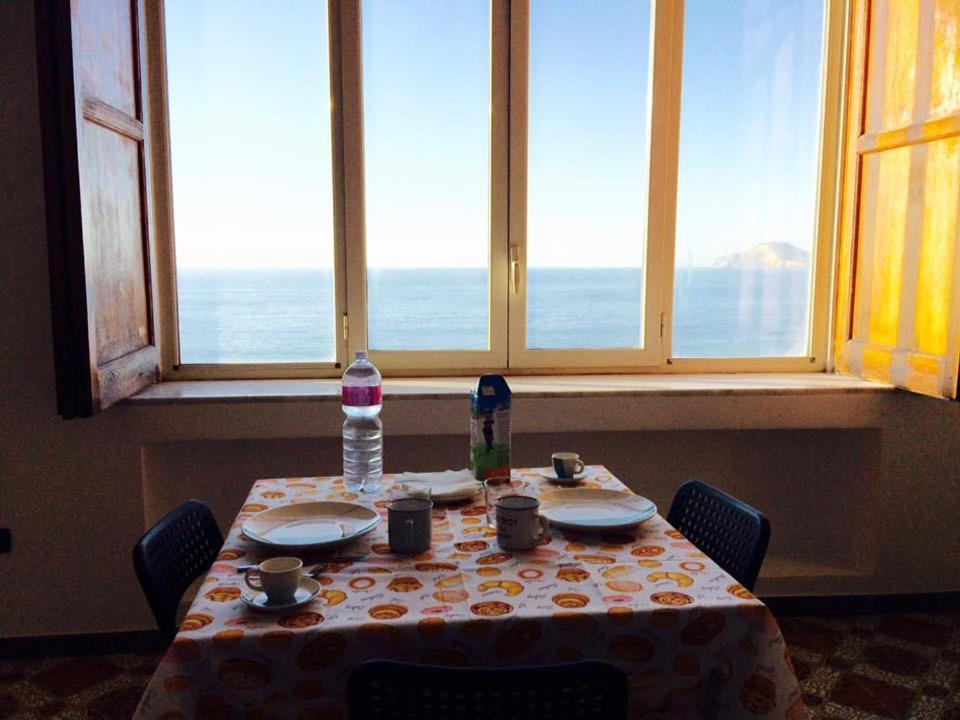 The Reef House Bed and Breakfast Pozzuoli Eksteriør billede