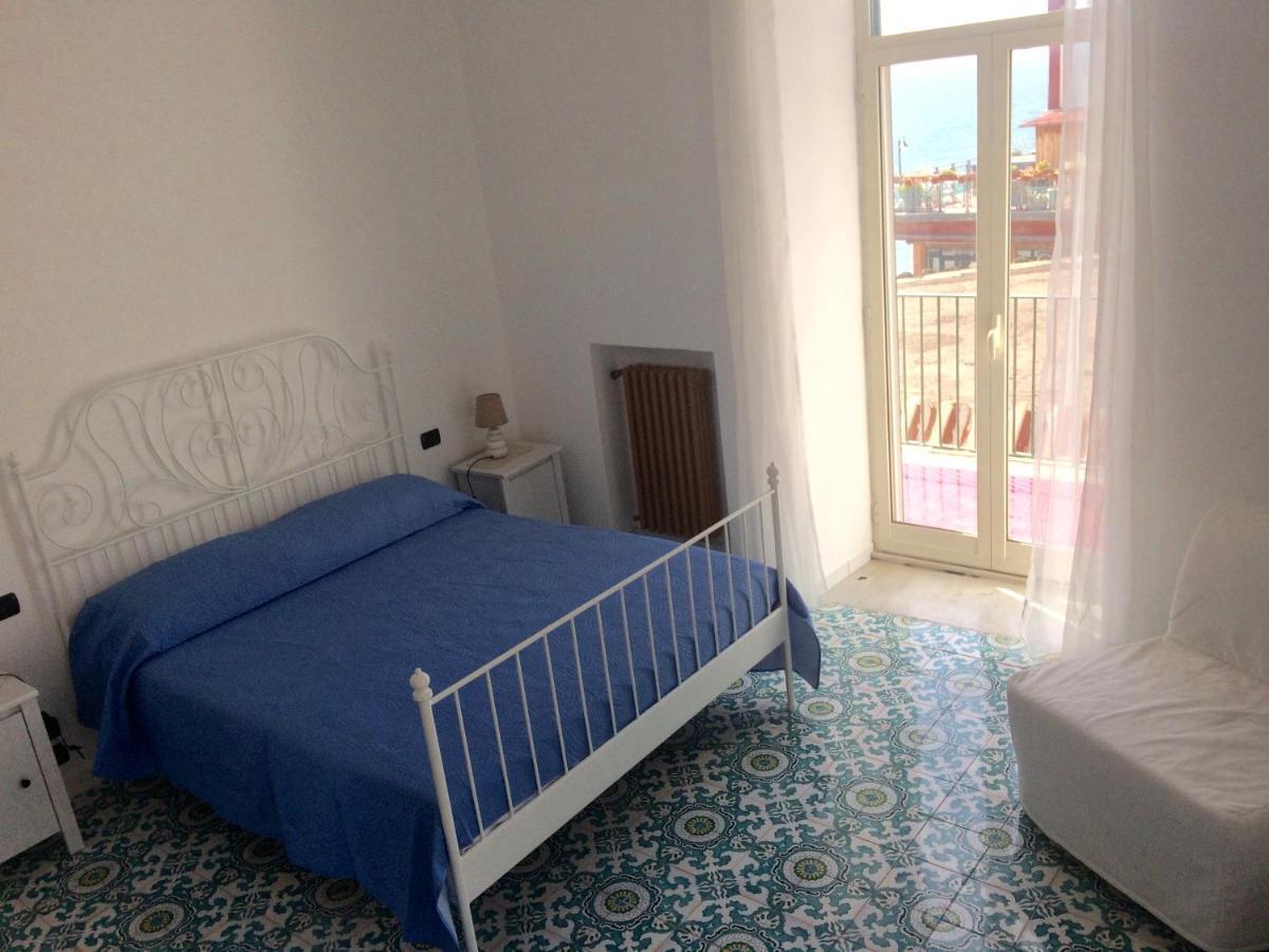The Reef House Bed and Breakfast Pozzuoli Eksteriør billede